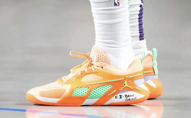 这几双鞋被低估了球盟会网站脚感!(图5) 这几双鞋被低估了球盟会网站脚感!(图5)