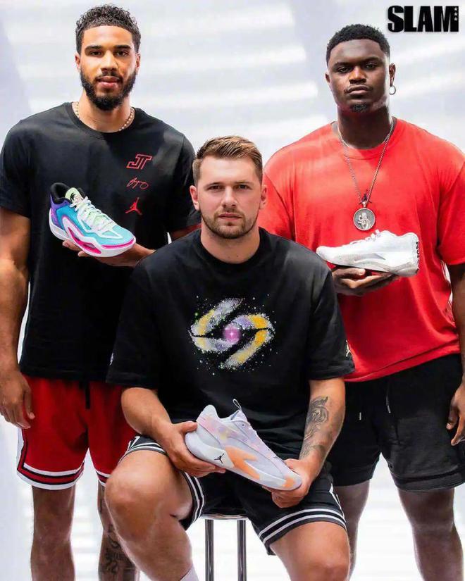 这几双鞋被低估了球盟会网站脚感!(图11) 这几双鞋被低估了球盟会网站脚感!(图11)